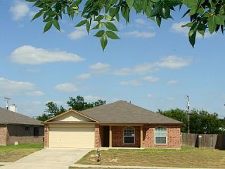 Foreclosed Home - 1702 SADDLE DR, 76543
