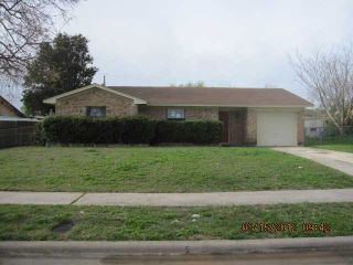 Foreclosed Home - 2206 LAMPLIGHT DR, 76543