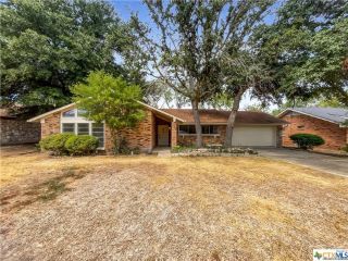 Foreclosed Home - 408 COTTONWOOD DR, 76548