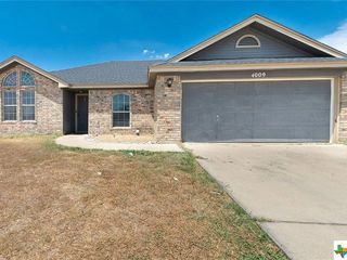 Foreclosed Home - 4009 STALLION DR, 76549