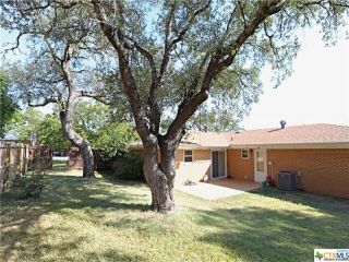 Foreclosed Home - 1302 W AVENUE A, 76550