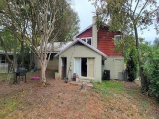 Foreclosed Home - 2100 POST OAK RD, 76567