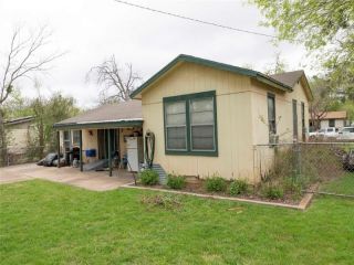 Foreclosed Home - 1513 MCLAIN ST, 76574