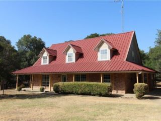 Foreclosed Home - 1003 BEND OF THE BOSQUE RD, 76633