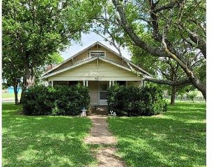Foreclosed Home - 700 WACO ST, 76651