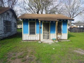 Foreclosed Home - 304 W HARRISON, 76653