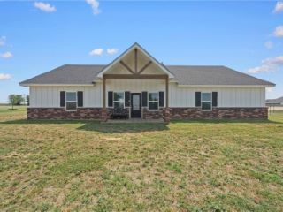 Foreclosed Home - List 100752045
