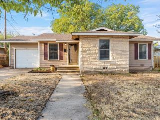 Foreclosed Home - List 101201125