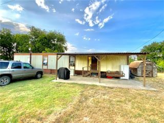 Foreclosed Home - 855 LCR 238, 76667