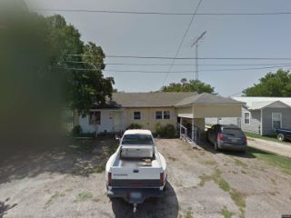 Foreclosed Home - 306 EDWARDS ST, 76682