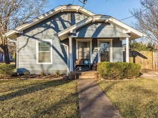 Foreclosed Home - 502 S DAVIS ST, 76691
