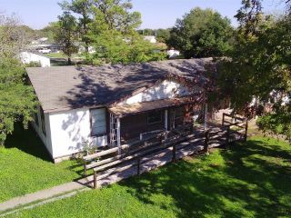 Foreclosed Home - 807 E BETH ST, 76692