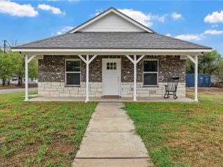 Foreclosed Home - List 101242580