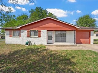 Foreclosed Home - 4300 GRAM LN, 76705