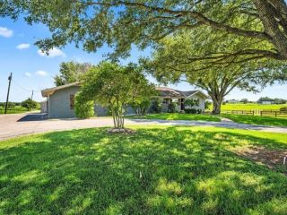 Foreclosed Home - List 100368063