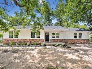 Foreclosed Home - List 100752041