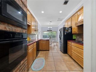 Foreclosed Home - List 100818529