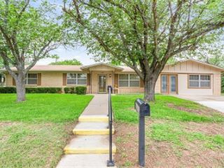 Foreclosed Home - List 100823159