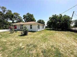 Foreclosed Home - 3316 ROBINSON DR, 76706