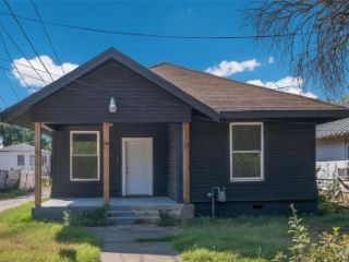 Foreclosed Home - 612 MARYLAND AVE, 76707