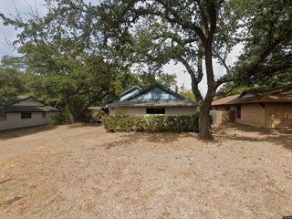 Foreclosed Home - 929 RAMBLER DR, 76710