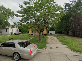 Foreclosed Home - 1812 SUNNYDELL AVE, 76711