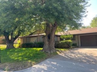 Foreclosed Home - 908 FAIRWAY RD, 76712