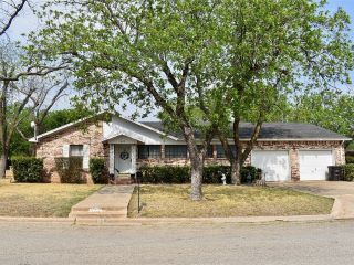 Foreclosed Home - 802 S CHINA ST, 76825