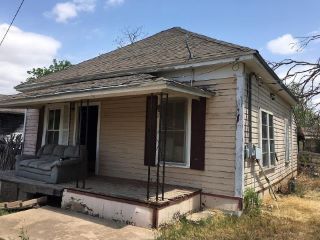 Foreclosed Home - 803 S NECHES ST, 76834