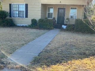 Foreclosed Home - 1015 TRINITY ST, 76834