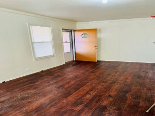 Foreclosed Home - 1104 GLASSCOCK AVE, 76950
