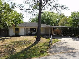 Foreclosed Home - 5642 SWEETBRIAR ST, 77017