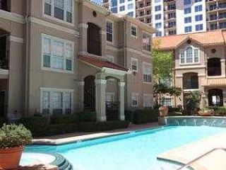 Foreclosed Home - 3231 ALLEN PKWY APT 3303, 77019