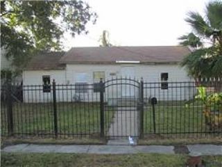 Foreclosed Home - 6406 FORCE ST, 77020