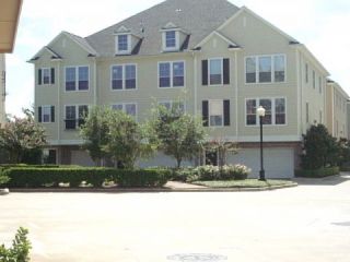 Foreclosed Home - 3001 MURWORTH DR UNIT 302, 77025