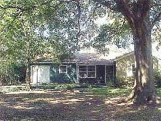 Foreclosed Home - 301 IPSWICH RD, 77061