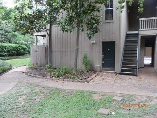 Foreclosed Home - 2100 TANGLEWILDE ST APT 439, 77063