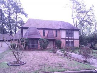 Foreclosed Home - 6106 ROLLING WATER DR, 77069