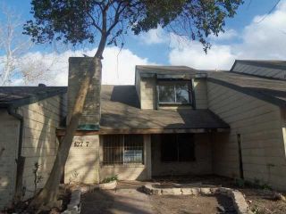 Foreclosed Home - 12717 CARVEL LN, 77072