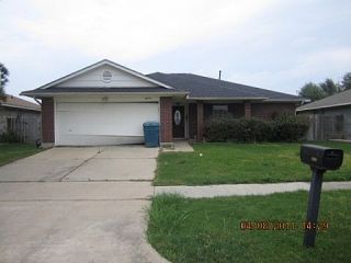 Foreclosed Home - 9415 CARMALEE ST, 77075