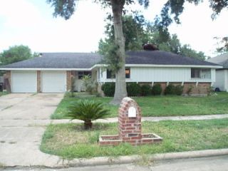 Foreclosed Home - 8219 GULF TREE LN, 77075