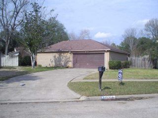 Foreclosed Home - 15714 ROLLING TIMBERS DR, 77084