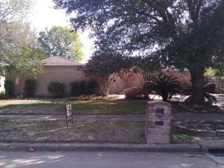 Foreclosed Home - 7730 MAPLE TREE DR, 77088