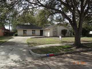 Foreclosed Home - 11214 SAGERIVER DR, 77089