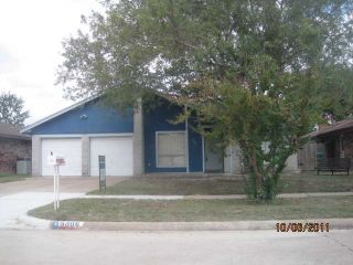 Foreclosed Home - 5806 HOOVER ST, 77092