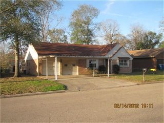 Foreclosed Home - 508 HILDRED AVE, 77303