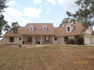Foreclosed Home - 34118 BAR R BLVD, 77355