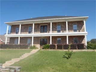 Foreclosed Home - 123 WATERFORD WAY, 77356