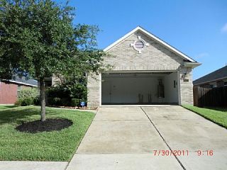 Foreclosed Home - 411 WILD BIRD DR, 77373