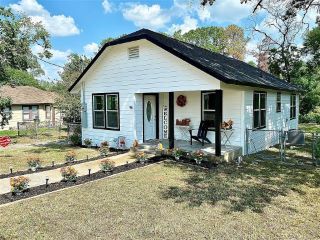 Foreclosed Home - 639 N HOLLAND ST, 77418